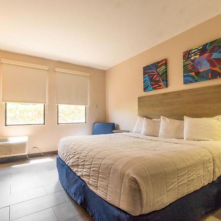 Parador El Faro Aguadilla Eksteriør billede